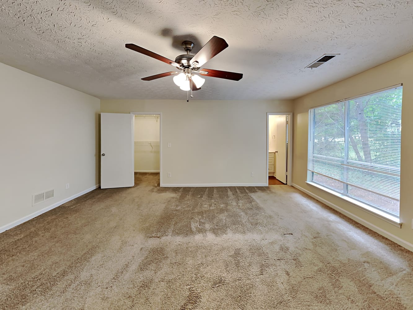 614 Oxford Hall Dr, Lawrenceville photo 10