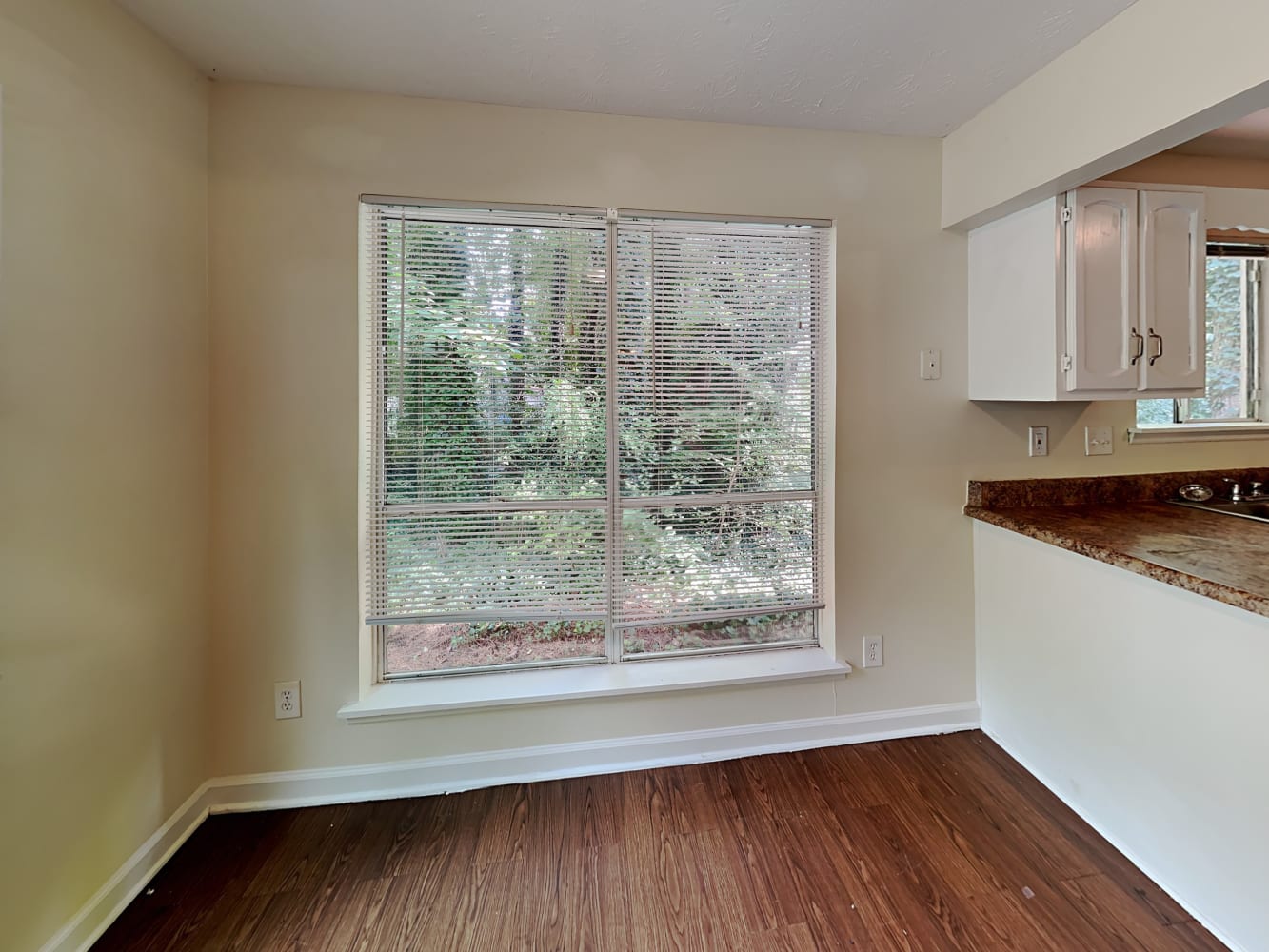 614 Oxford Hall Dr, Lawrenceville photo 7