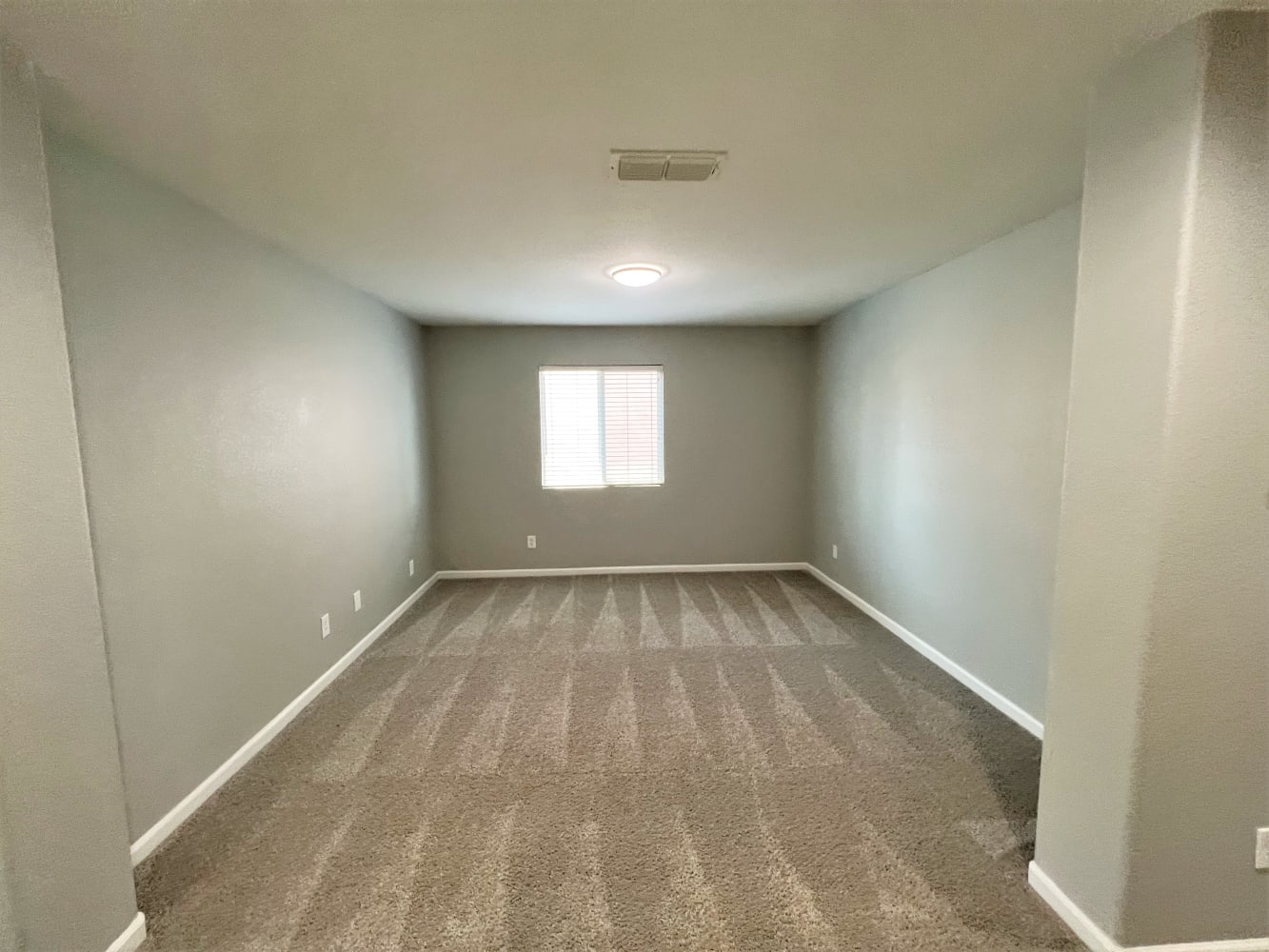 615 Whitfield Ln, Lincoln photo 7