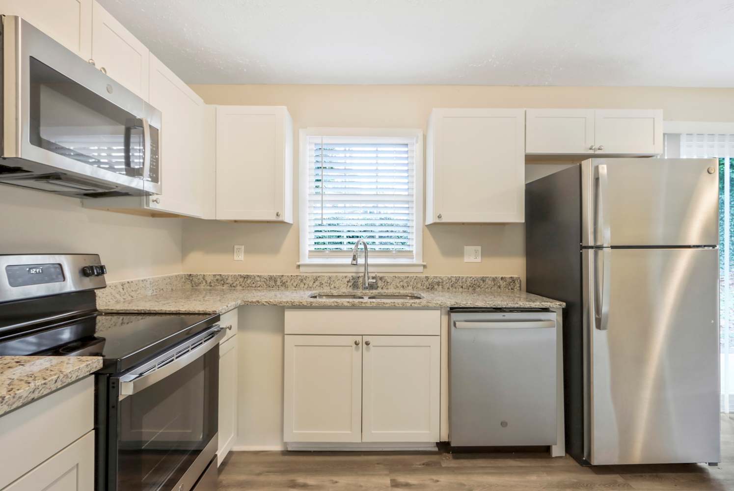 619 San Pablo Ct, Stone Mountain photo 10