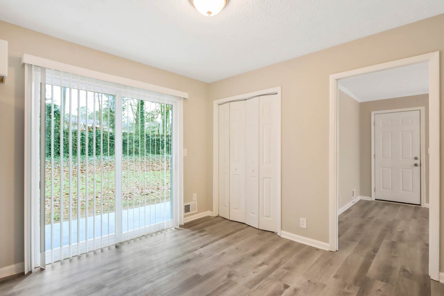 619 San Pablo Ct, Stone Mountain photo 7