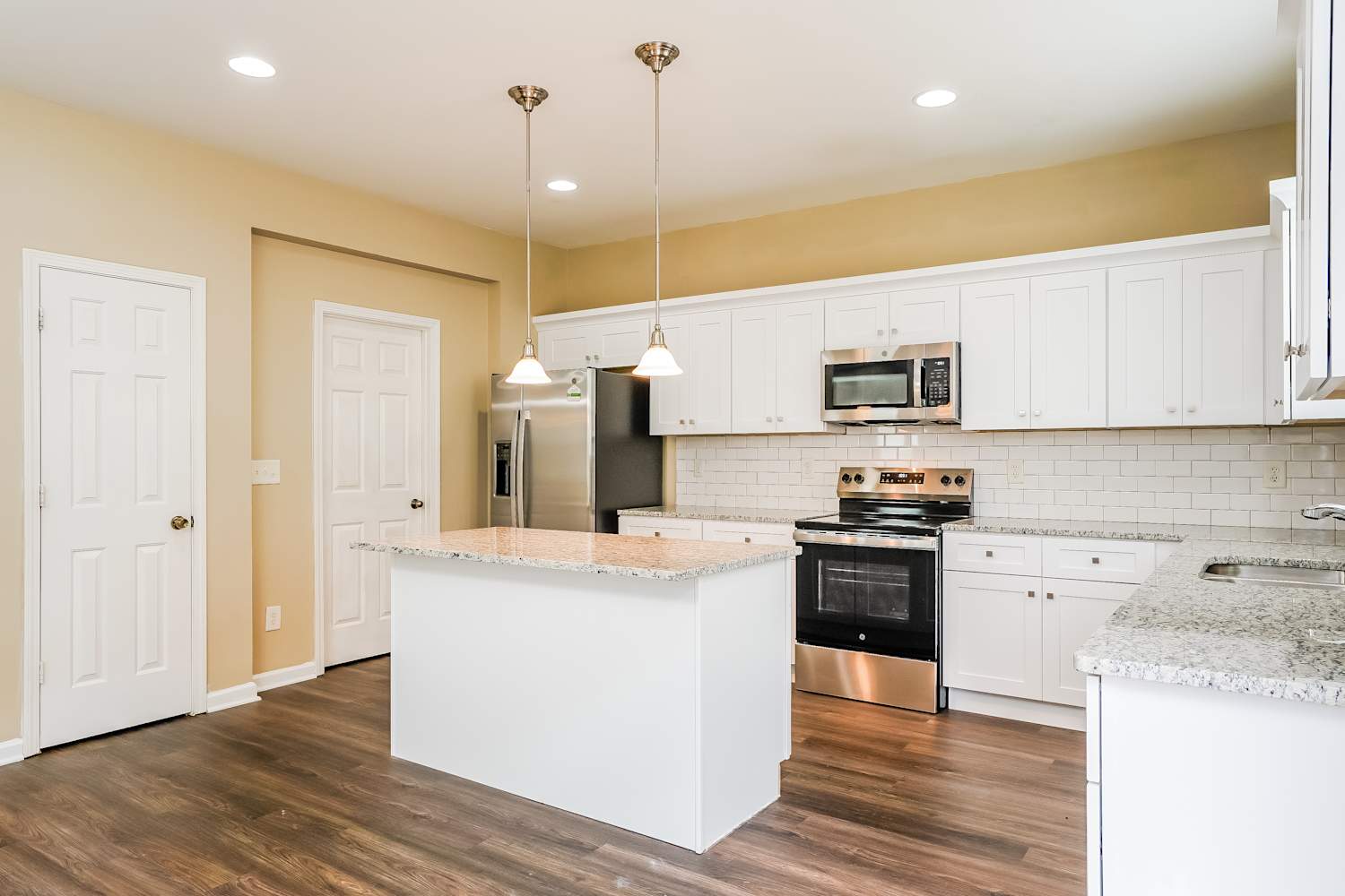 621 Ashburn Ln, Durham photo 7