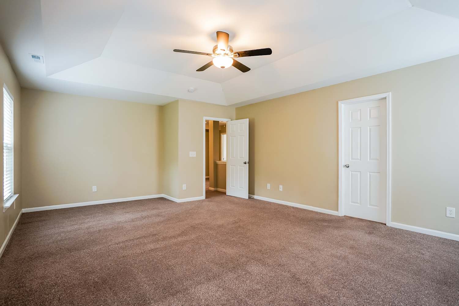621 Ashburn Ln, Durham photo 11
