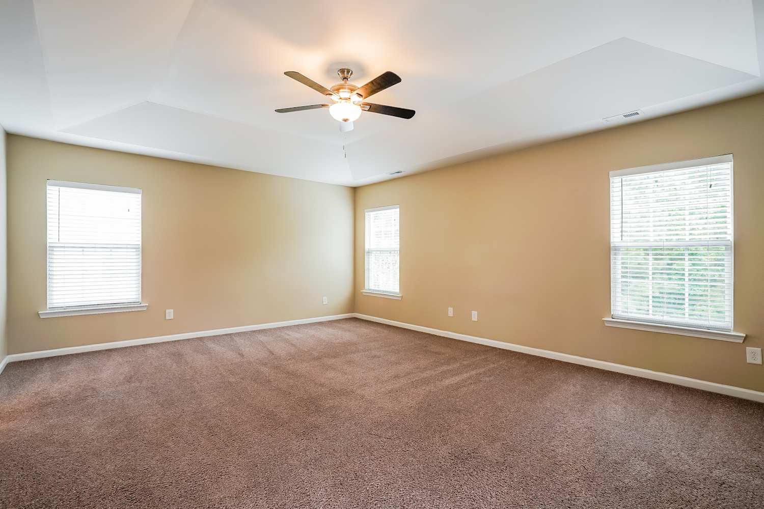 621 Ashburn Ln, Durham photo 10
