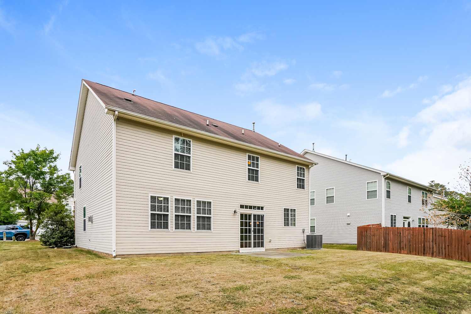 621 Ashburn Ln, Durham photo 17