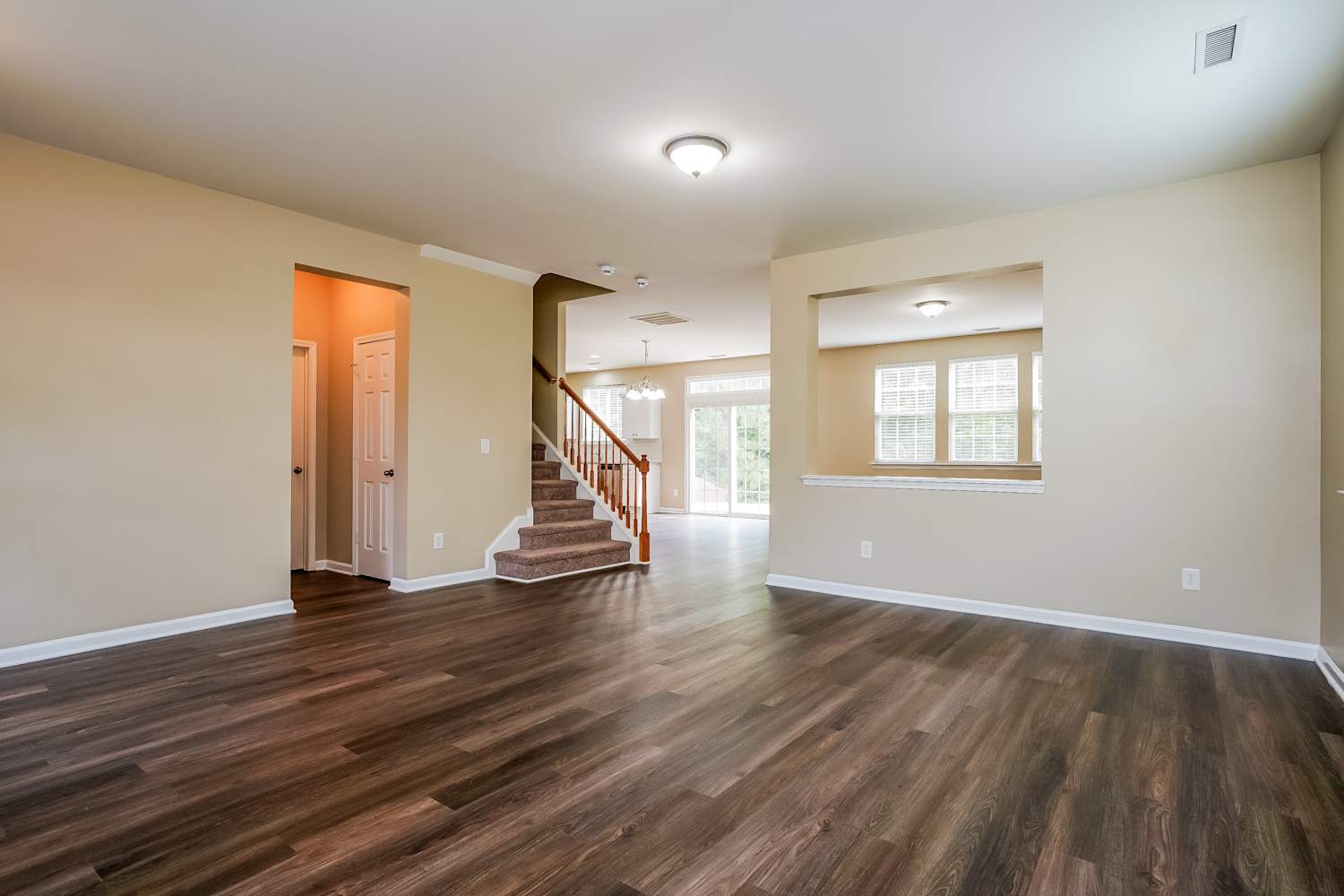 621 Ashburn Ln, Durham photo 9