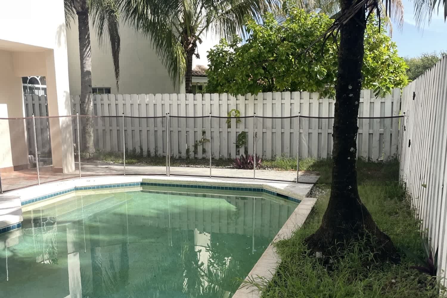 621 SW 176th Ave, Pembroke Pines photo 17