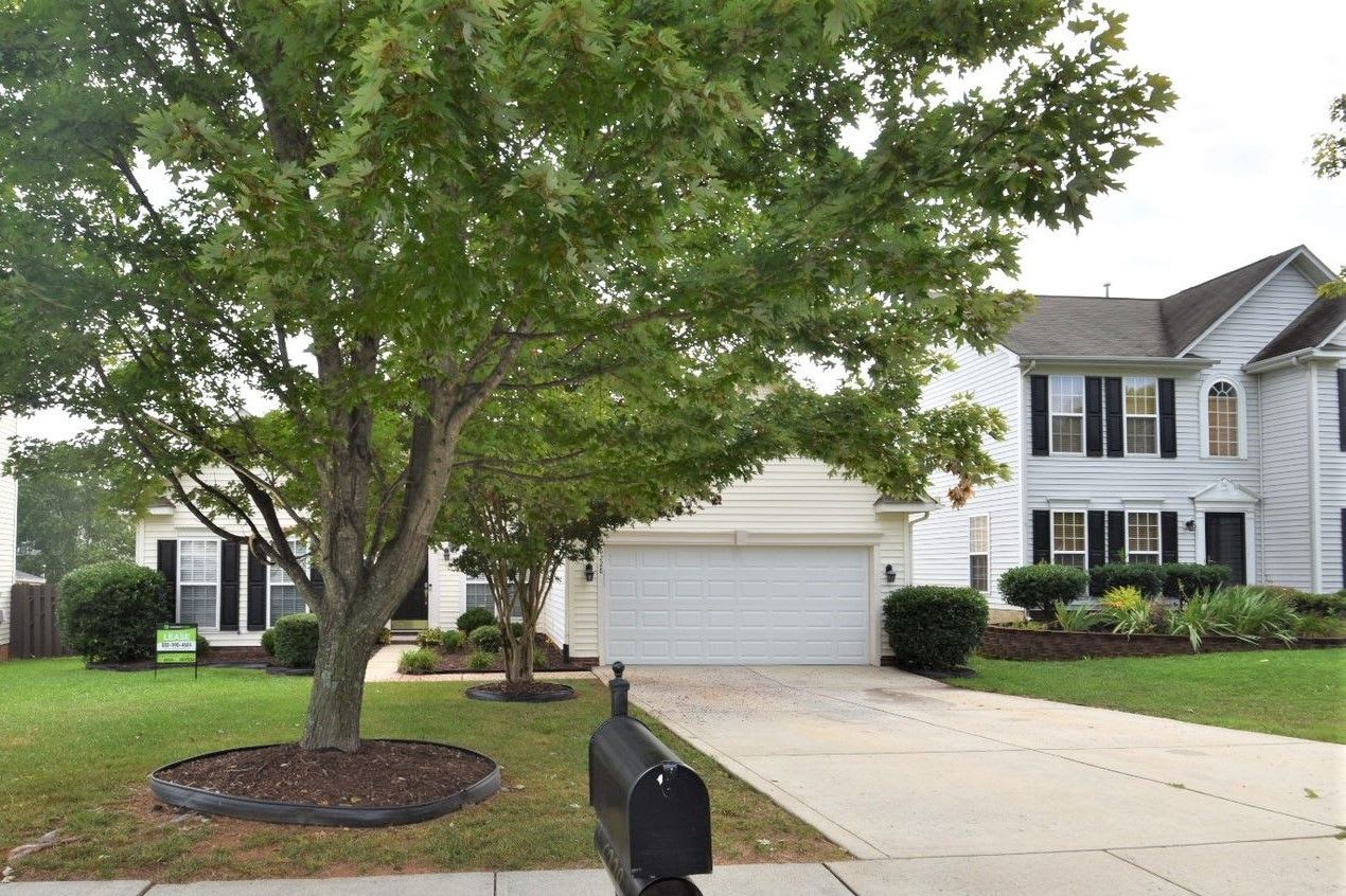 Front of 6228 Underwood Ave, Charlotte, NC