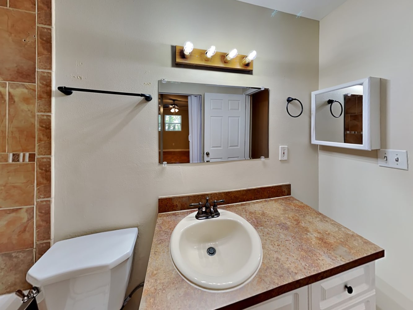 623 Palm Ave, Tarpon Springs photo 14
