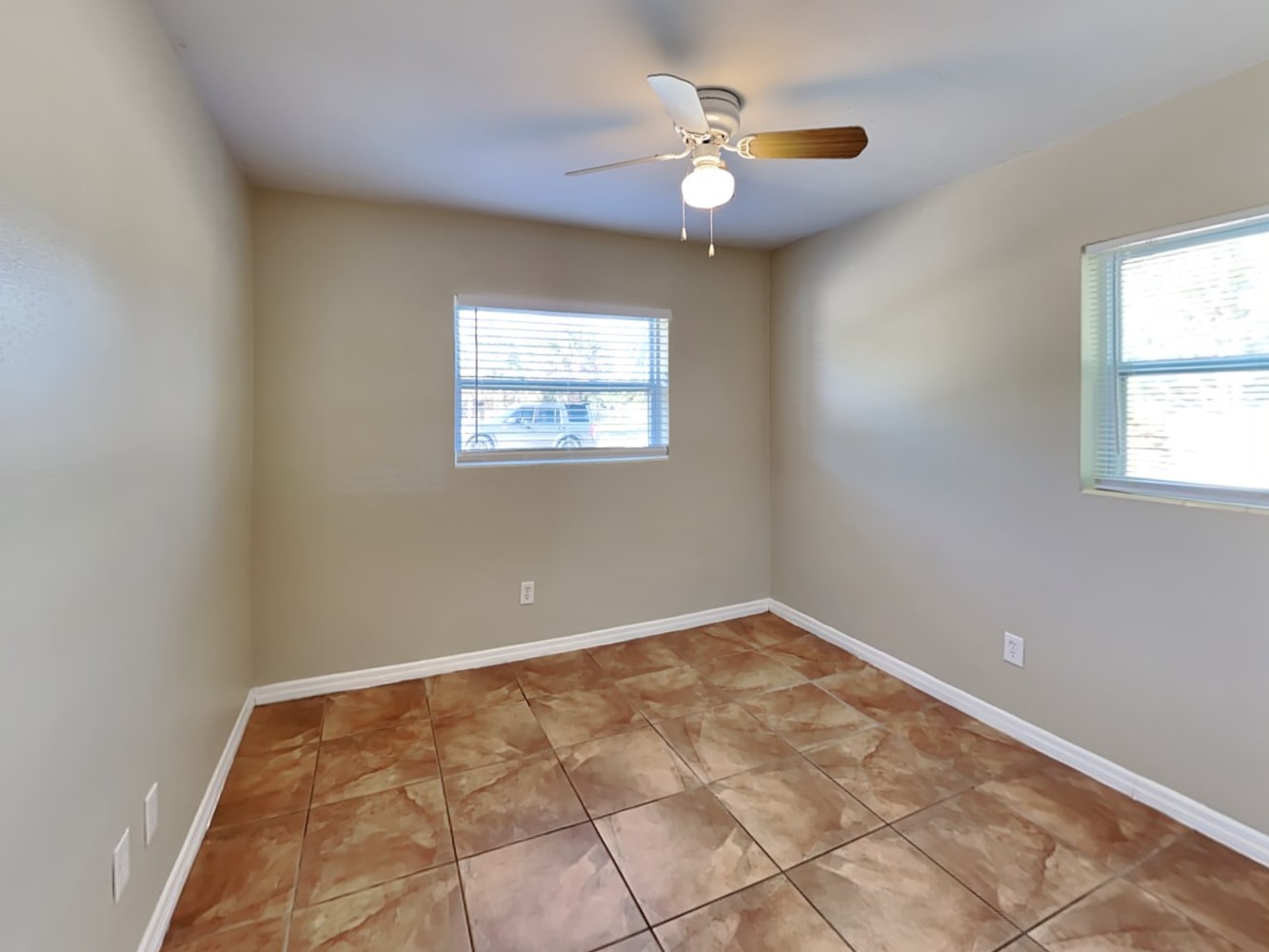 623 Palm Ave, Tarpon Springs photo 12