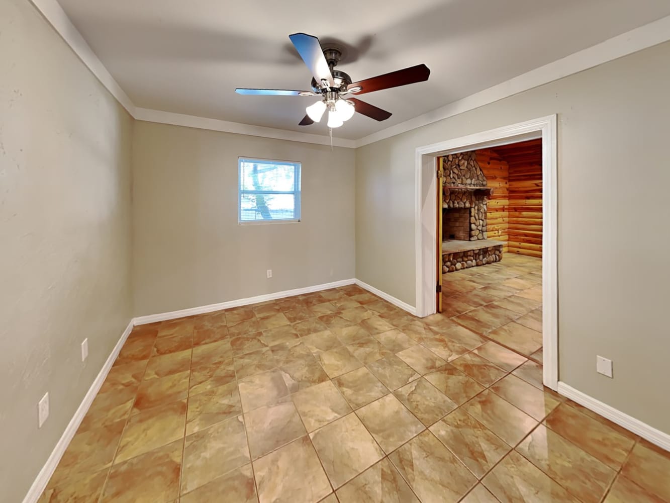 623 Palm Ave, Tarpon Springs photo 10