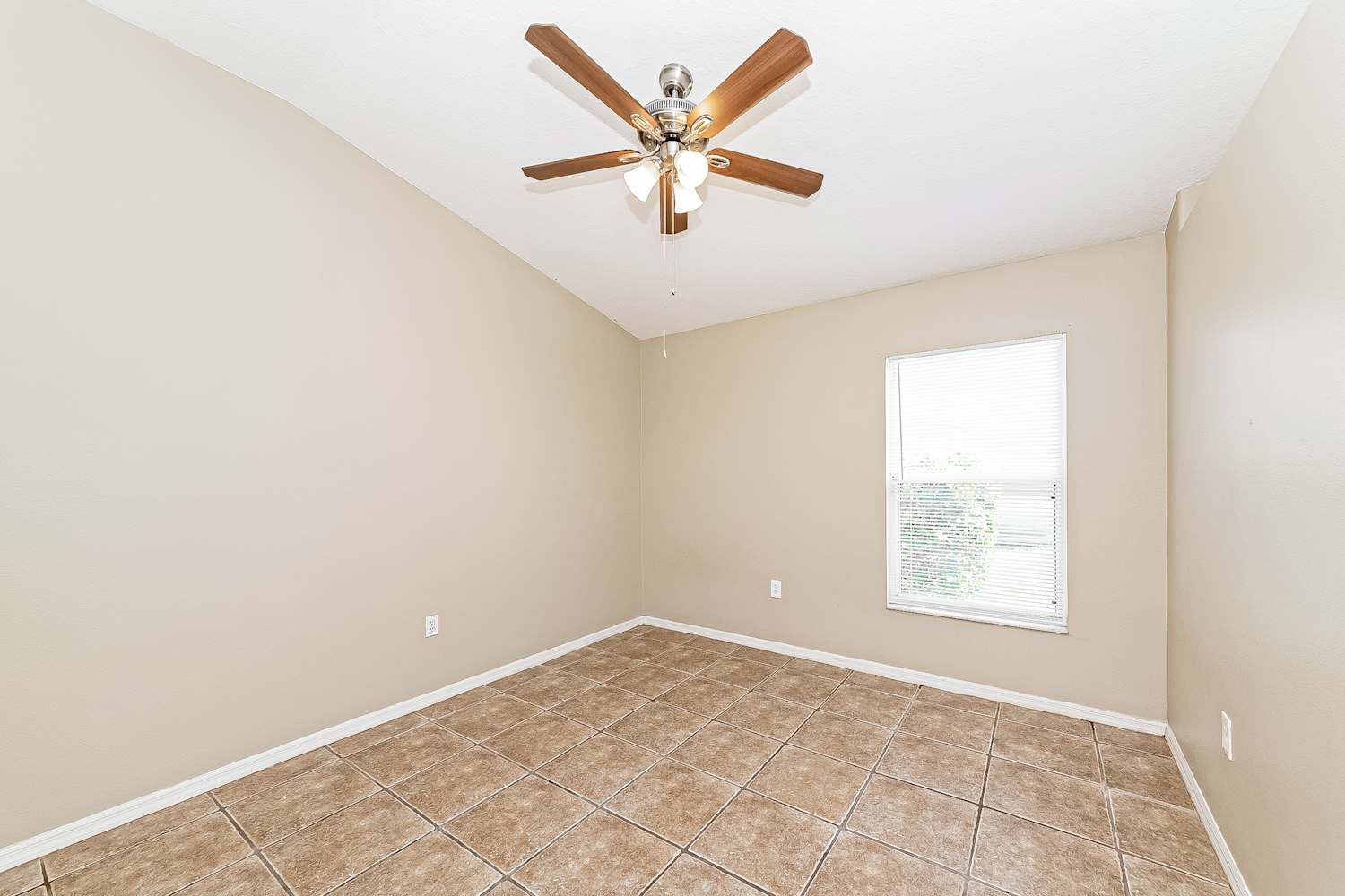 6234 White Clover Cir, Lakewood Ranch photo 12
