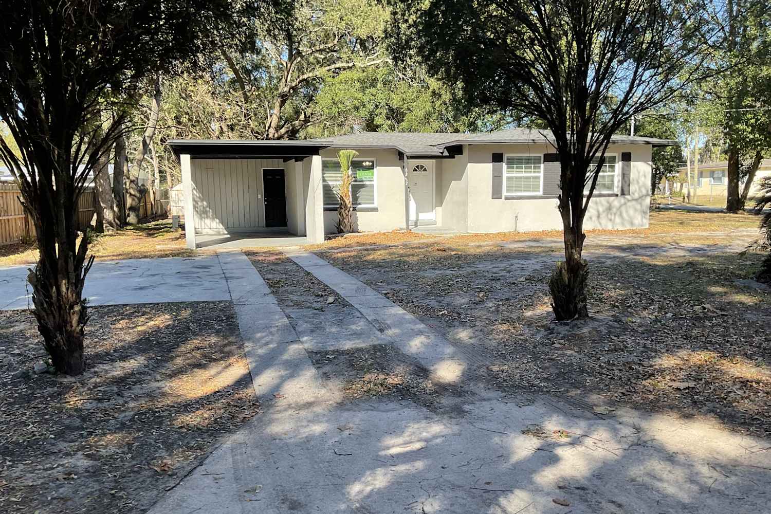 Front of 6237 Pinelock Dr, Jacksonville, FL