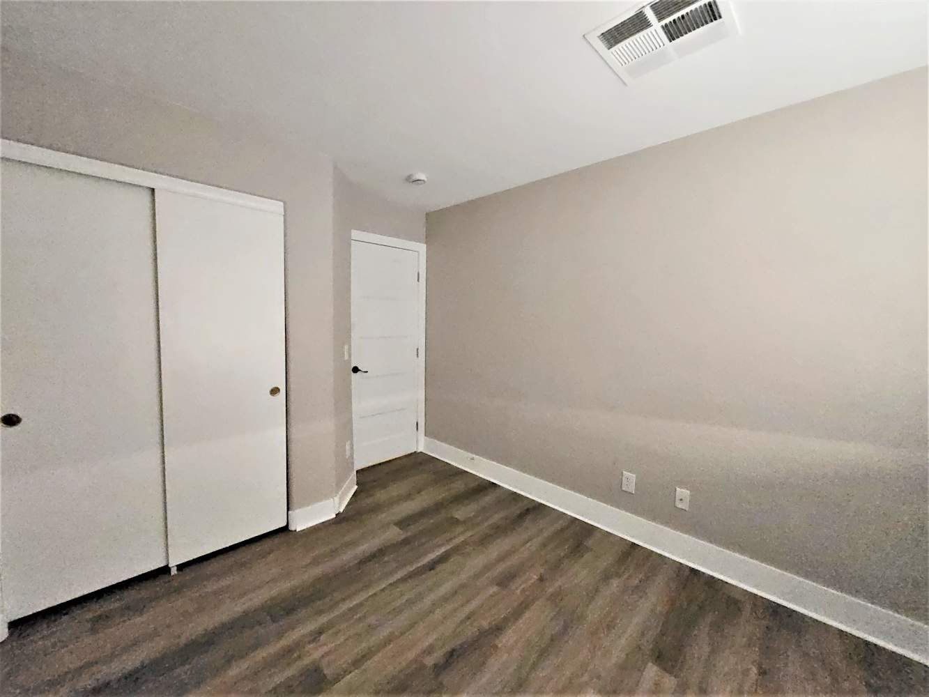 6240 Branded Brook Ave, Las Vegas photo 11