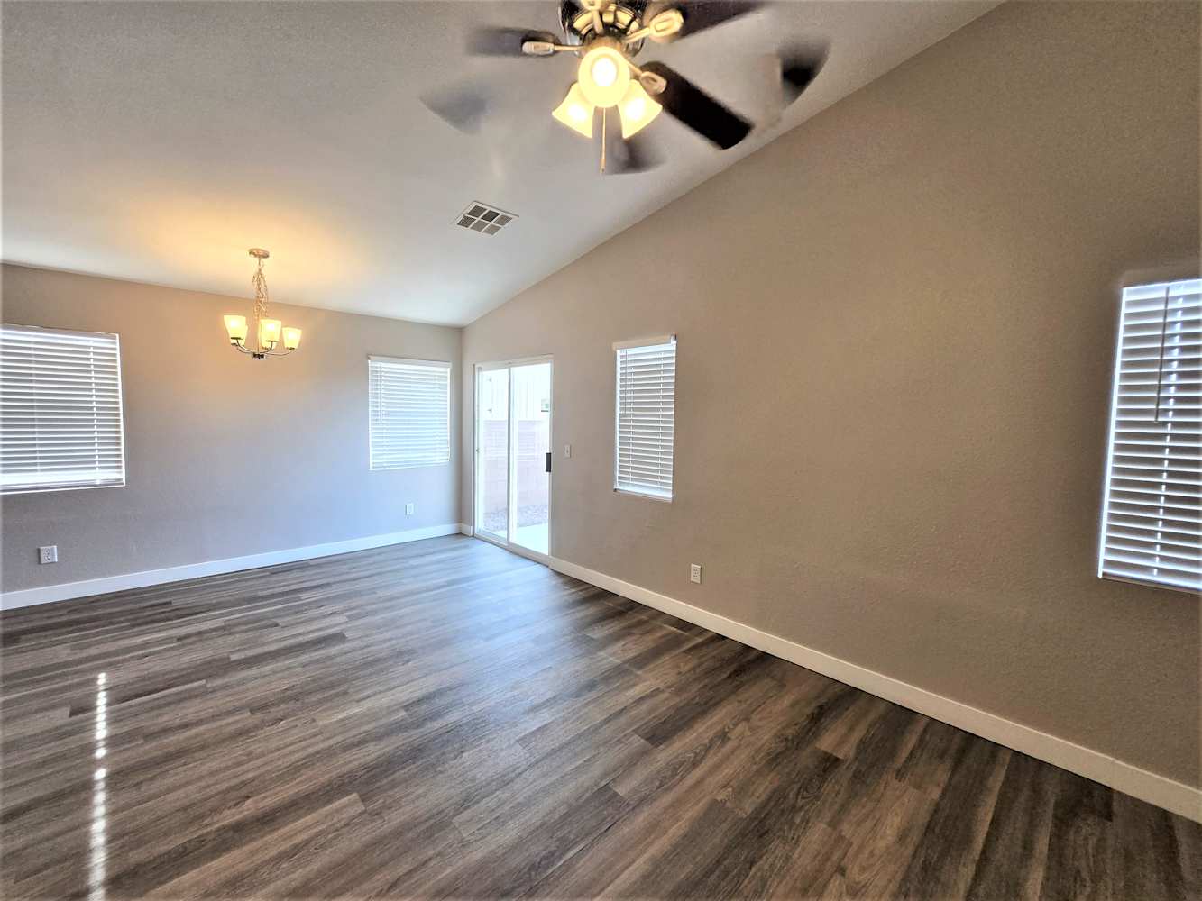 6240 Branded Brook Ave, Las Vegas photo 10