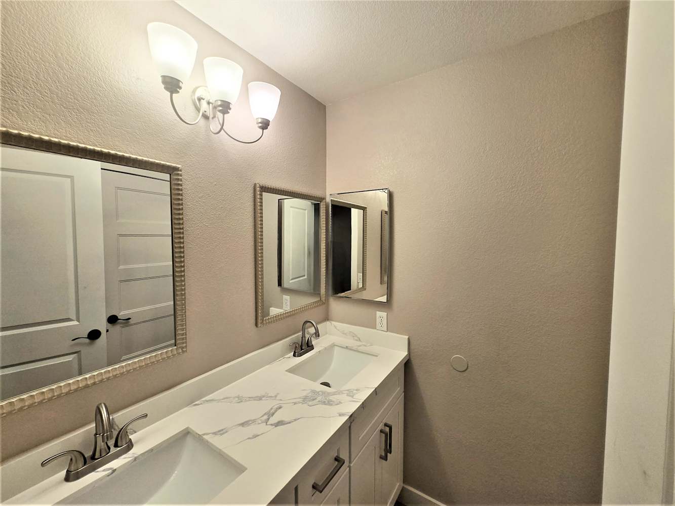 6240 Branded Brook Ave, Las Vegas photo 15