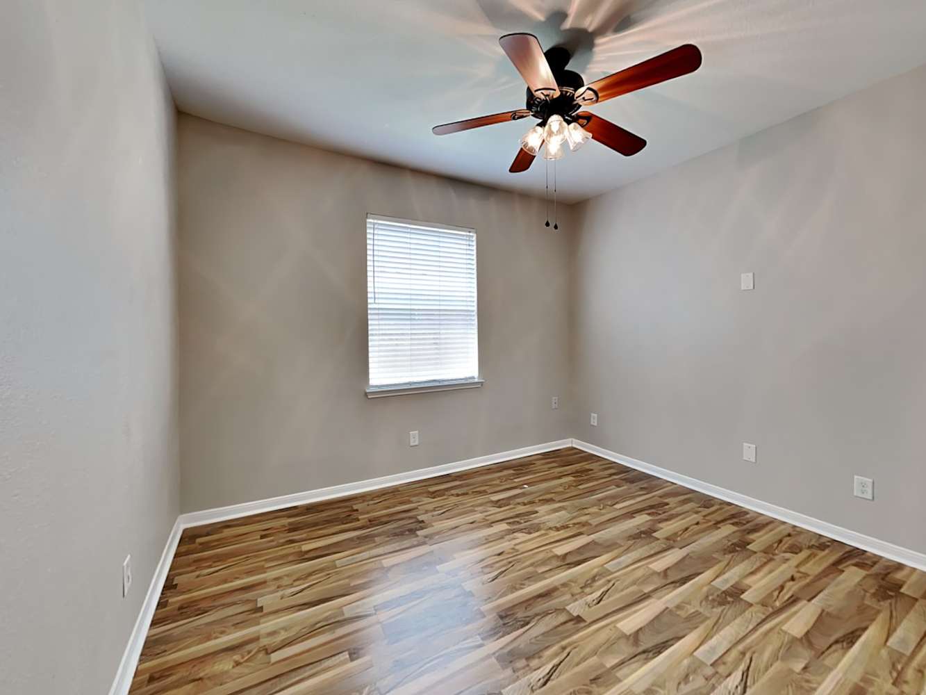 625 Rocky Hollow Lane, League City photo 13