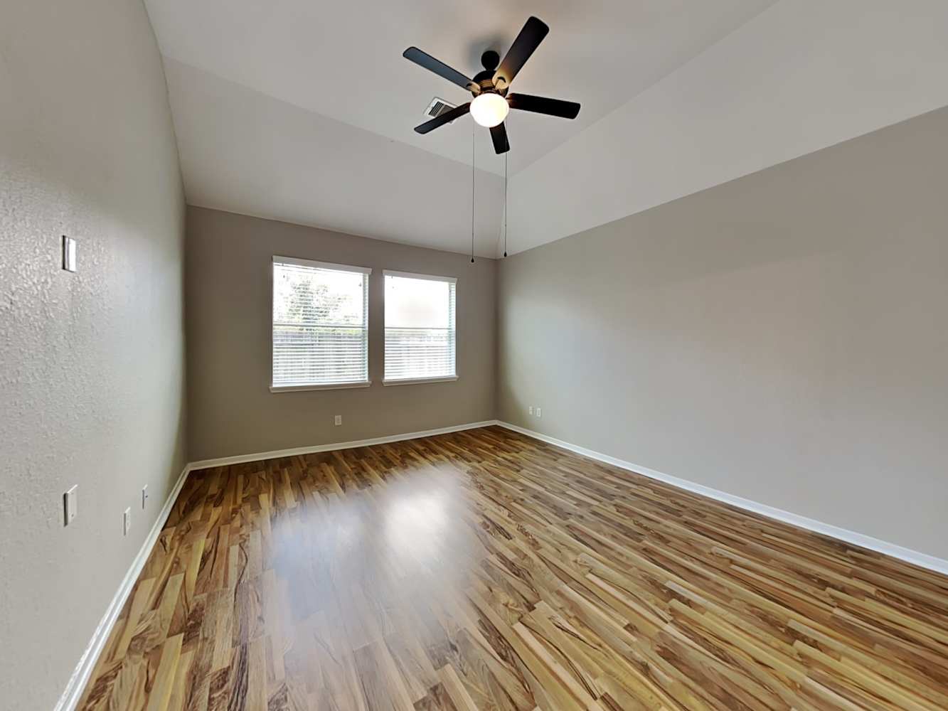 625 Rocky Hollow Lane, League City photo 9