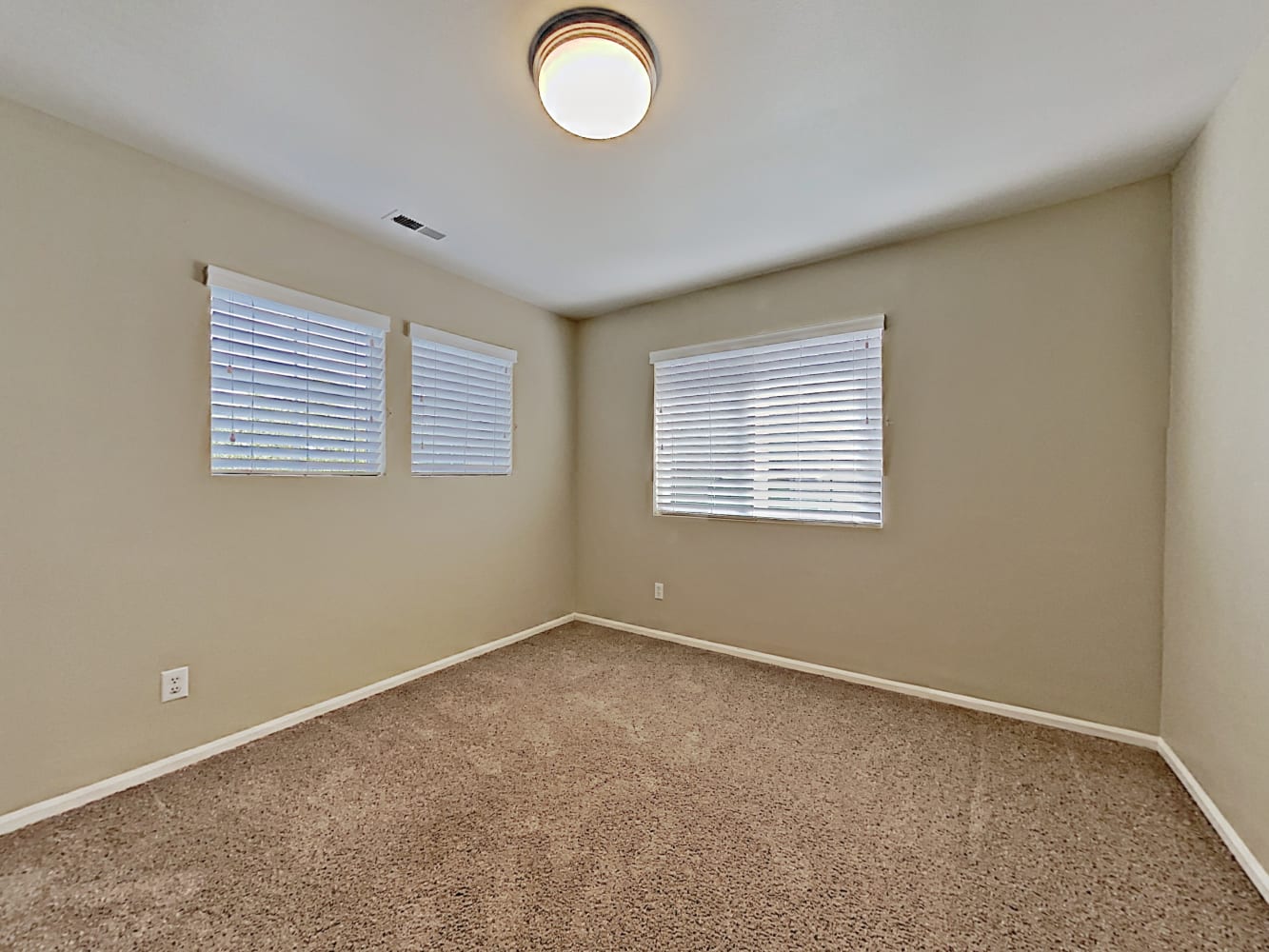 6252 40th St E, Fife photo 15