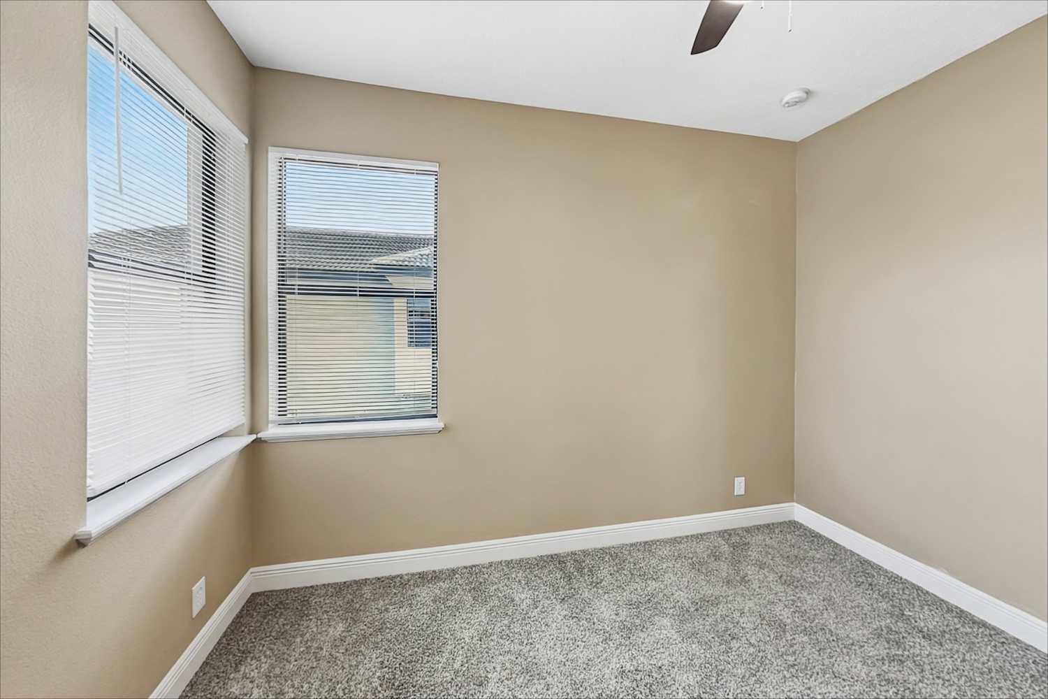 6260 Parmeron Ln, Sarasota photo 13
