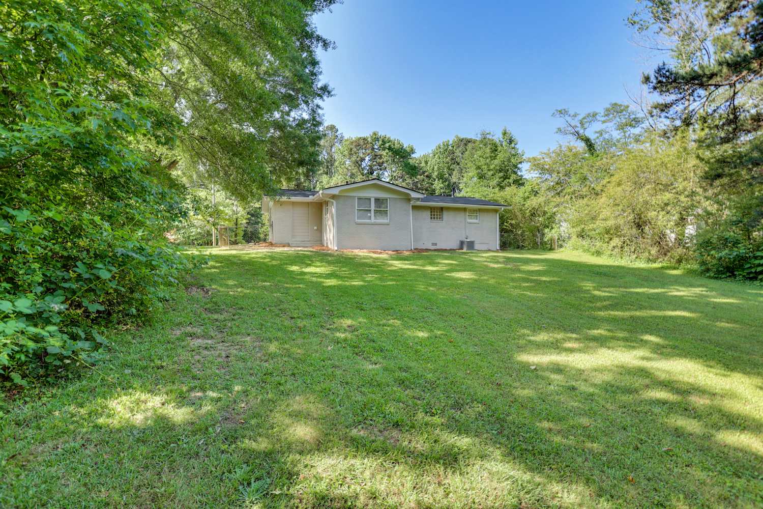 6265 Lakeview Dr, Douglasville photo 30