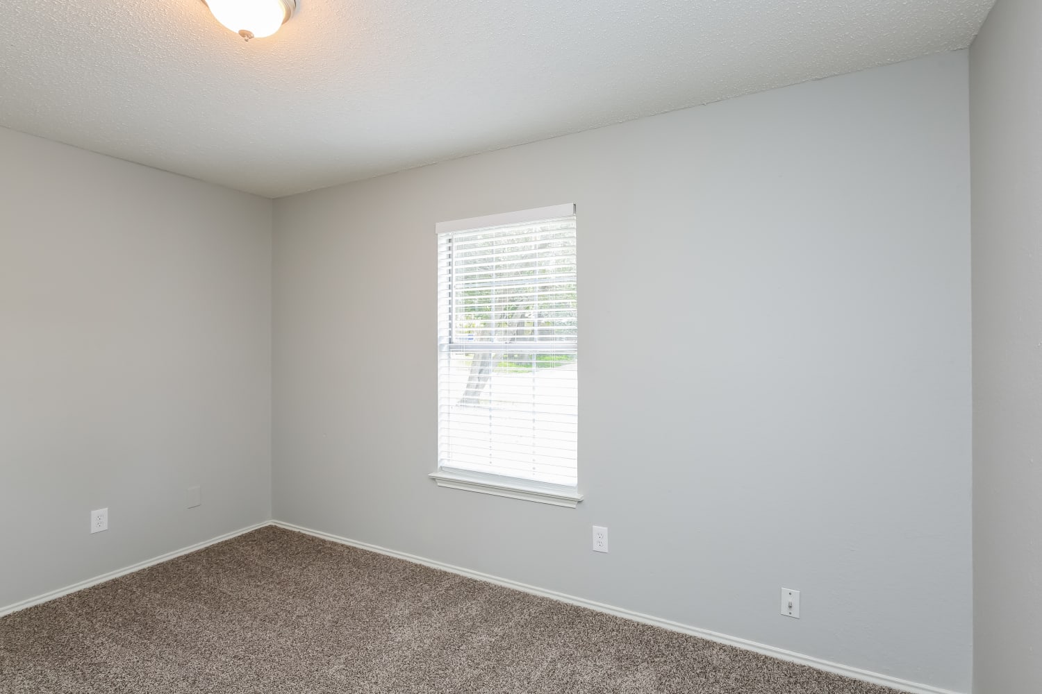 627 Plainview Dr, Mansfield photo 18
