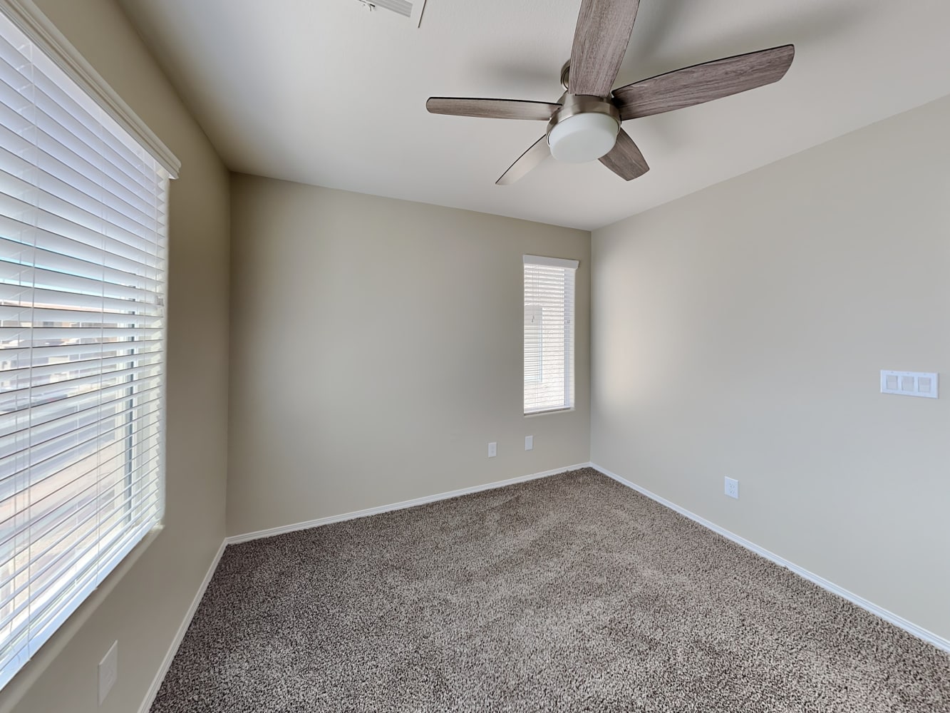 6278 Castle Kennedy St, Henderson photo 13