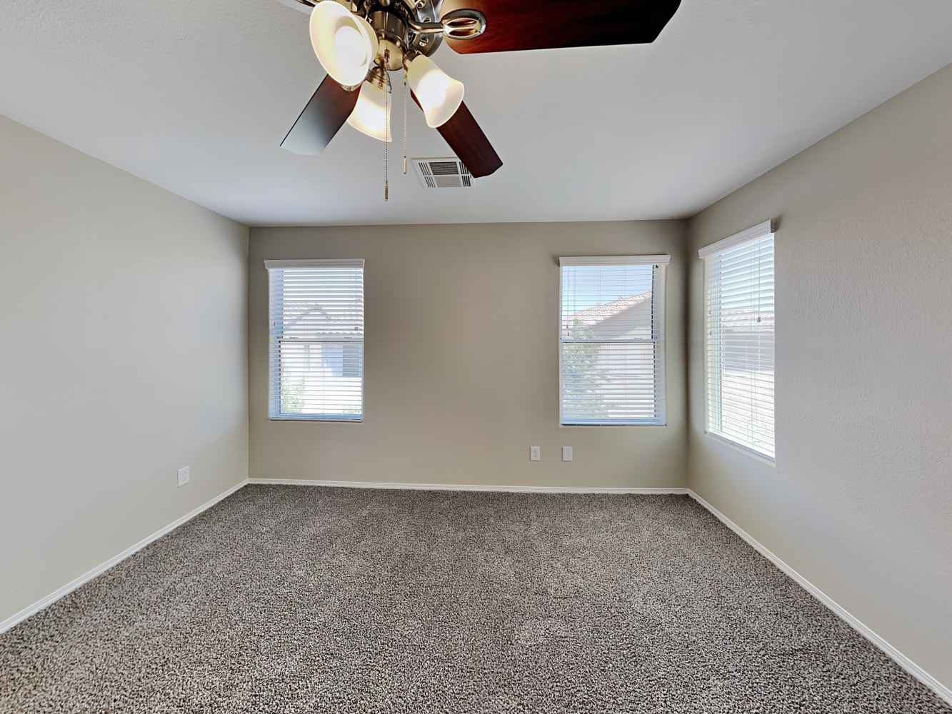 6278 Castle Kennedy St, Henderson photo 12