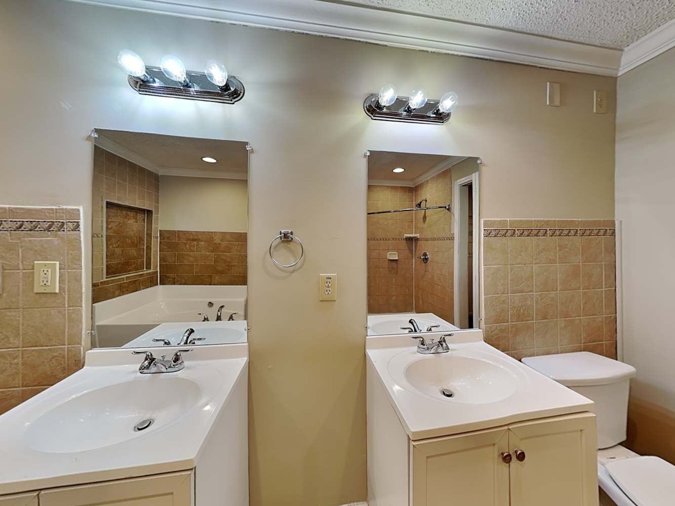 6297 Queens Ct, Riverdale photo 19