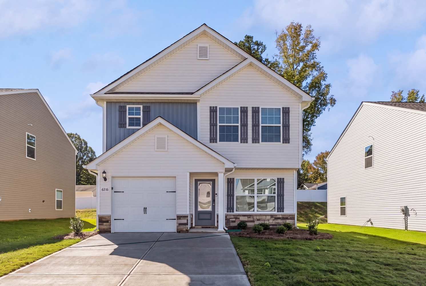 Front of 6316 Lowe Ln, Charlotte, NC