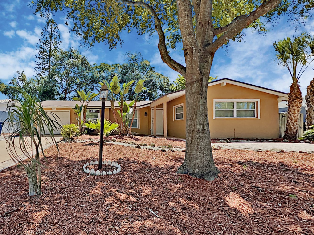 Front of 6323 Georgia Ave, Bradenton, FL