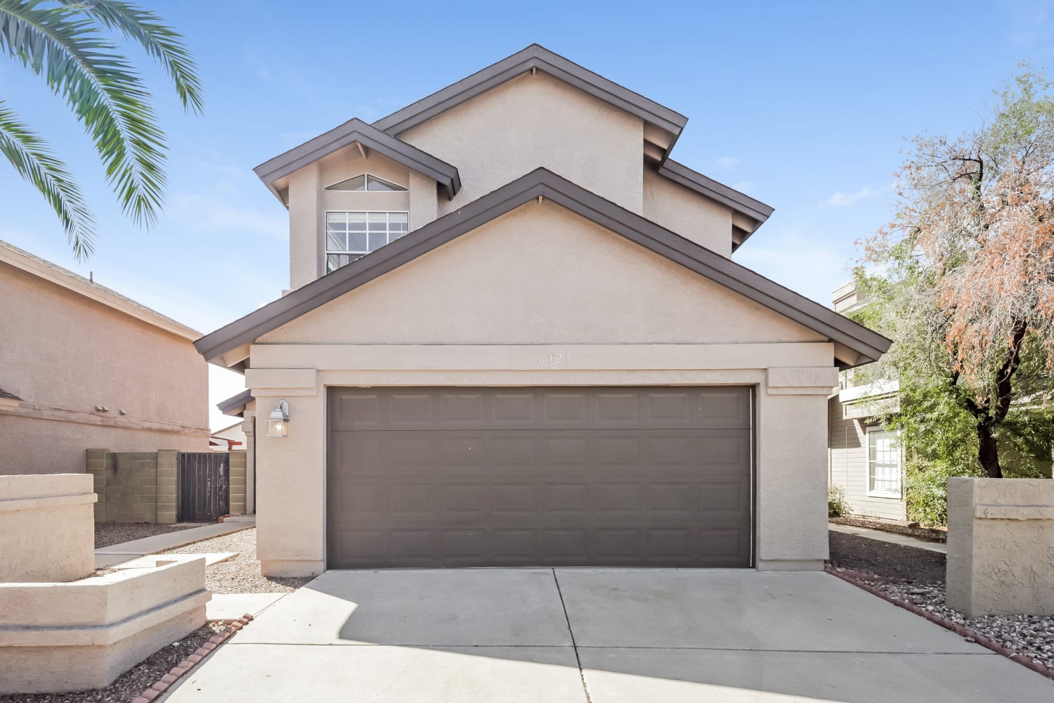 Front of 6325 W Townley Ave, Glendale, AZ