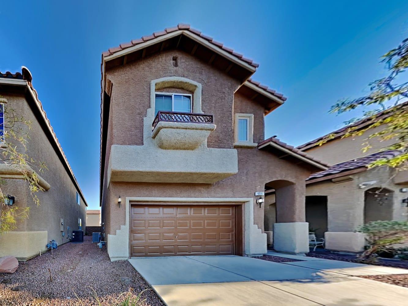 Front of 6337 Azurelyn Ave, Las Vegas, NV