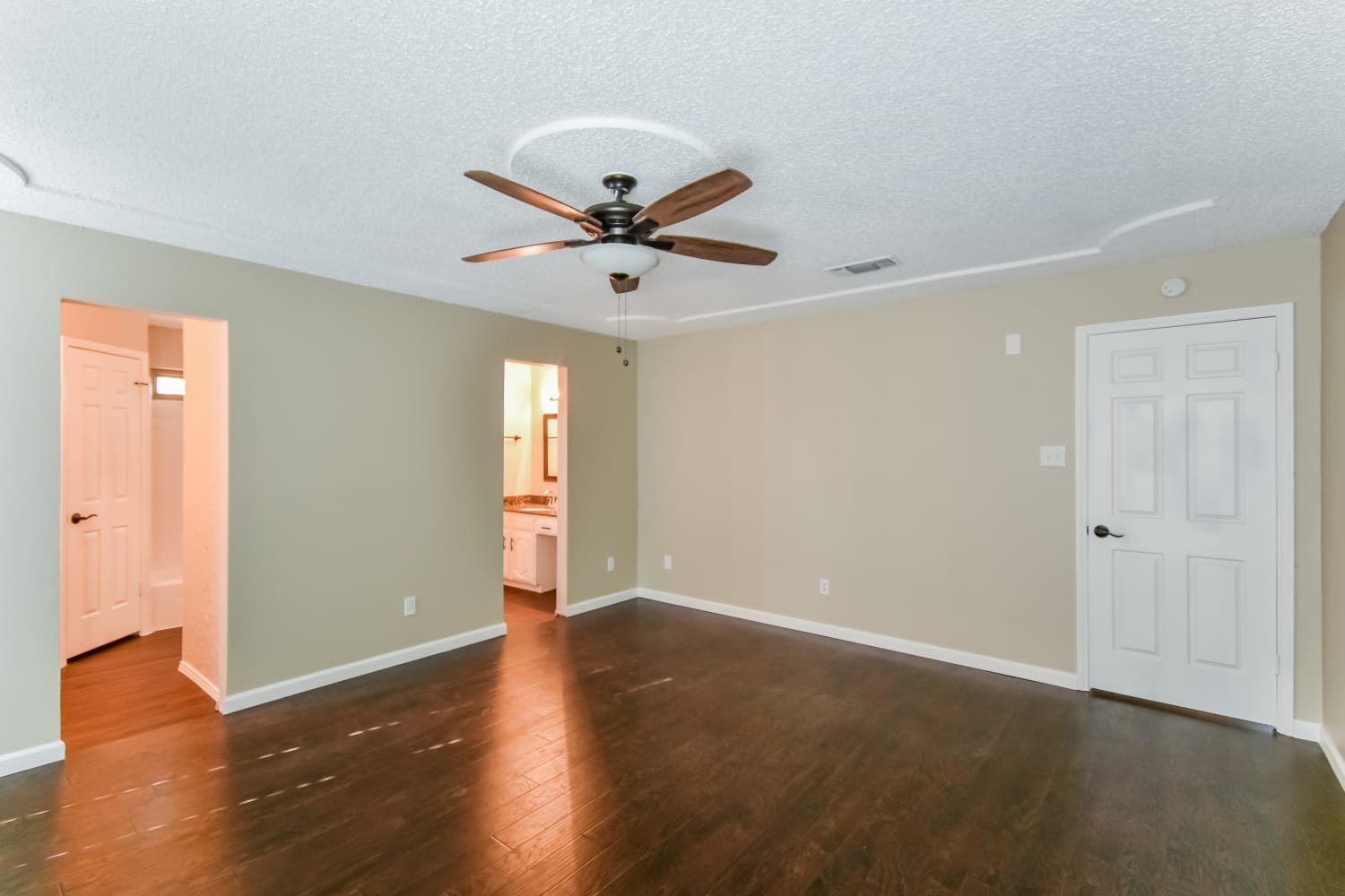 637 Barkridge, Burleson photo 8