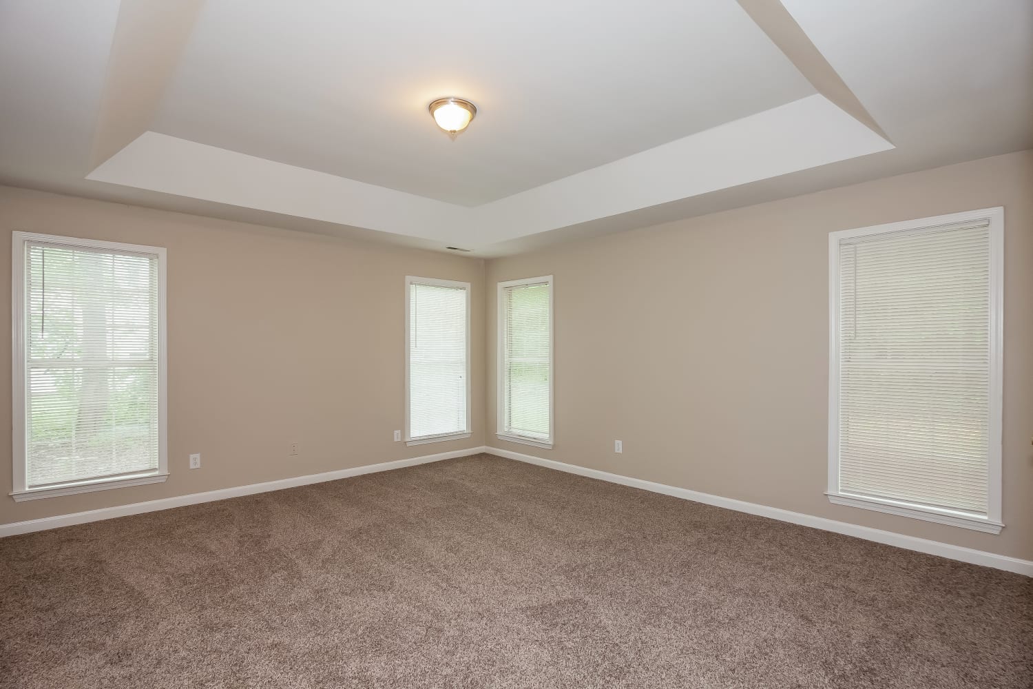 6401 Stoxmeade Dr, Mint Hill photo 9