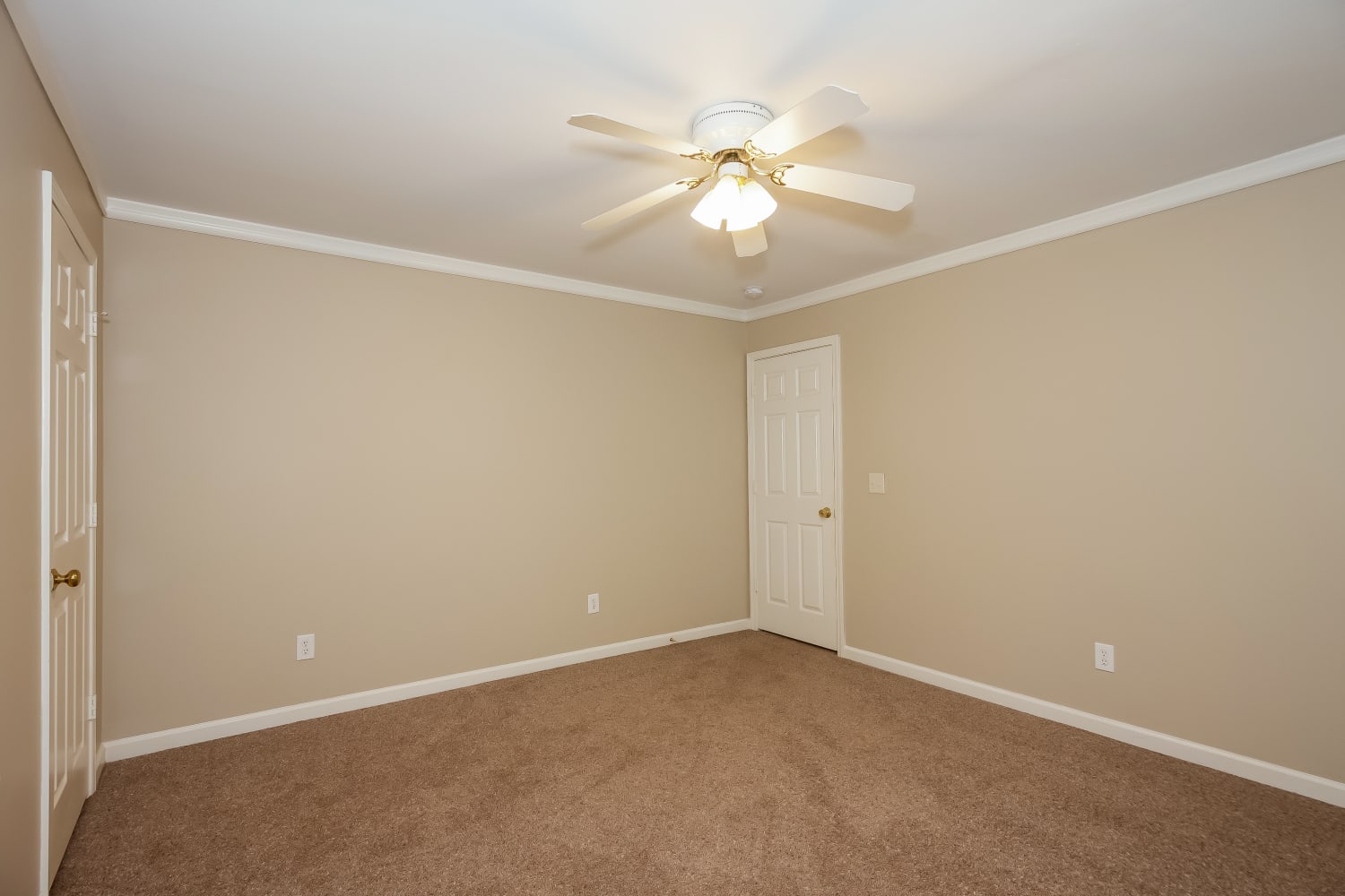 6401 Stoxmeade Dr, Mint Hill photo 14