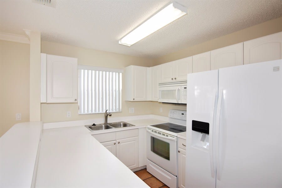 6413 French Angel Ter, Margate photo 8