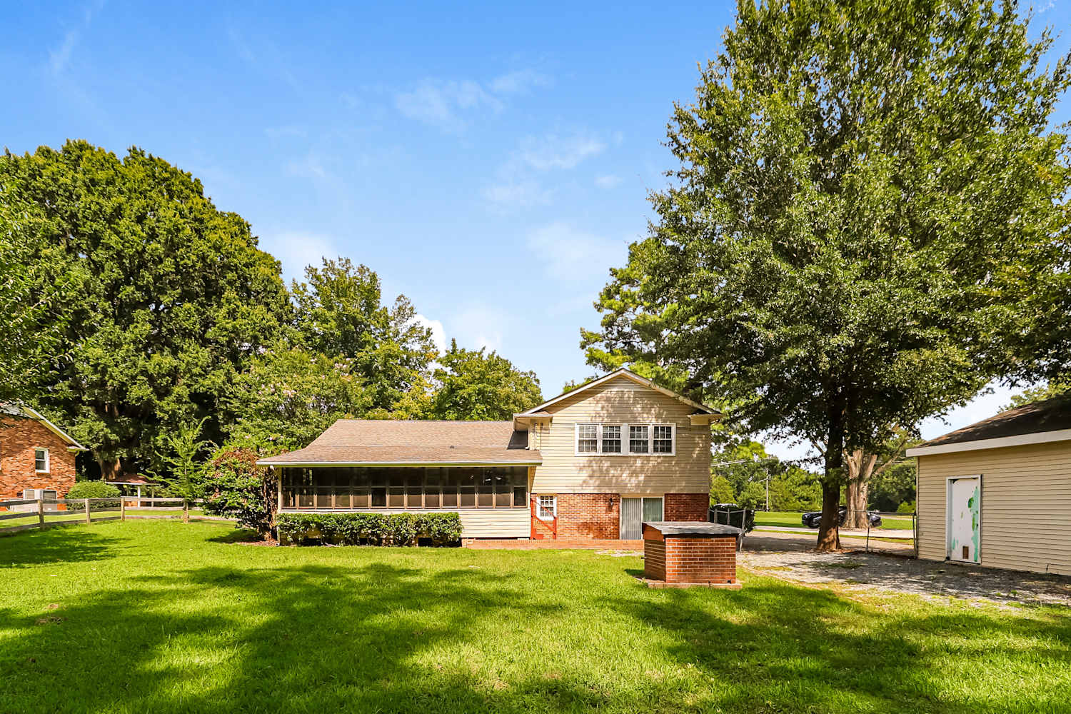 6413 Lebanon Rd, Mint Hill photo 18
