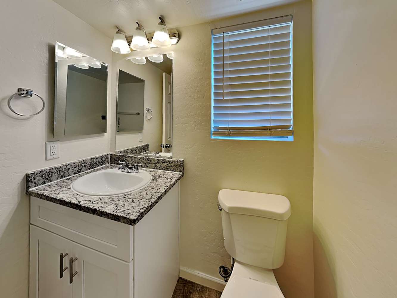 6425 W Nez Perce St, Phoenix photo 17