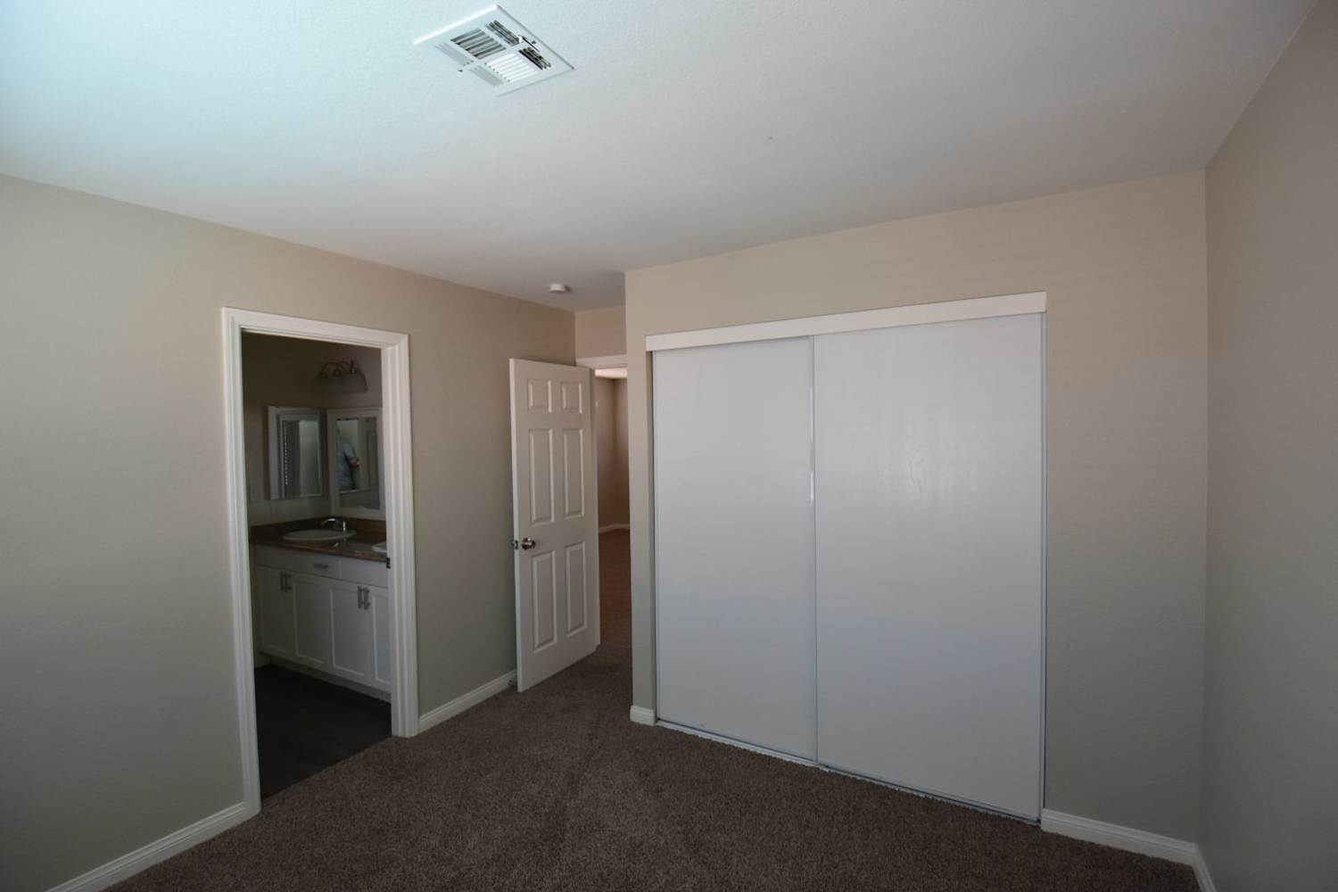 6440 Silver Dawn Ln, Las Vegas photo 12