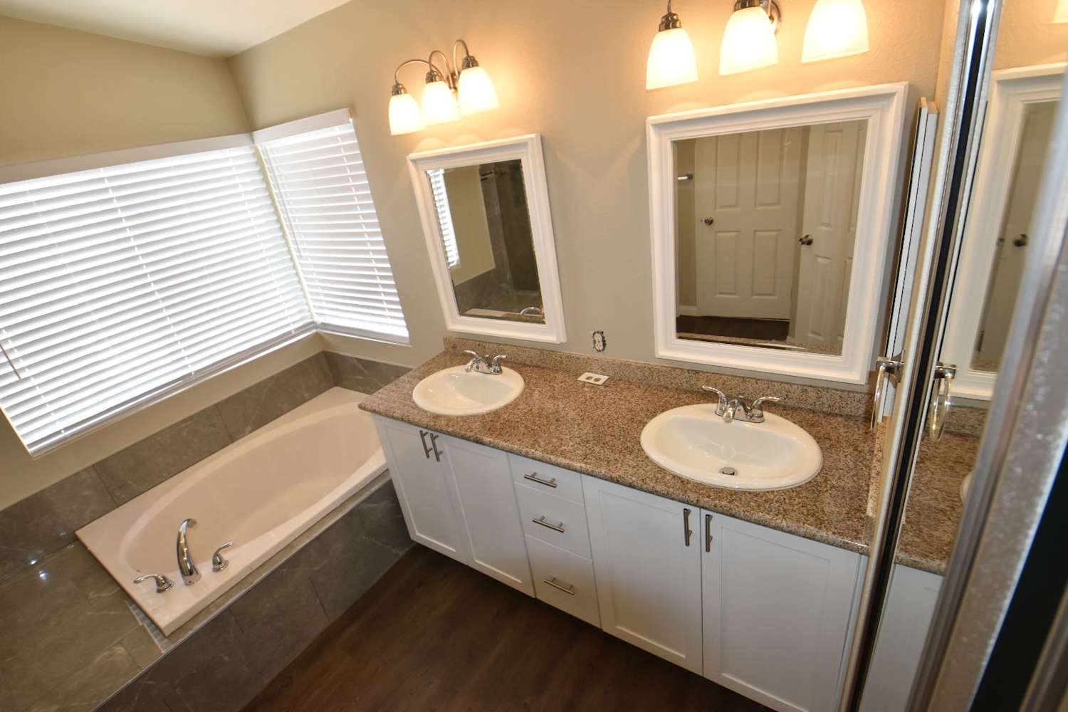 6440 Silver Dawn Ln, Las Vegas photo 14