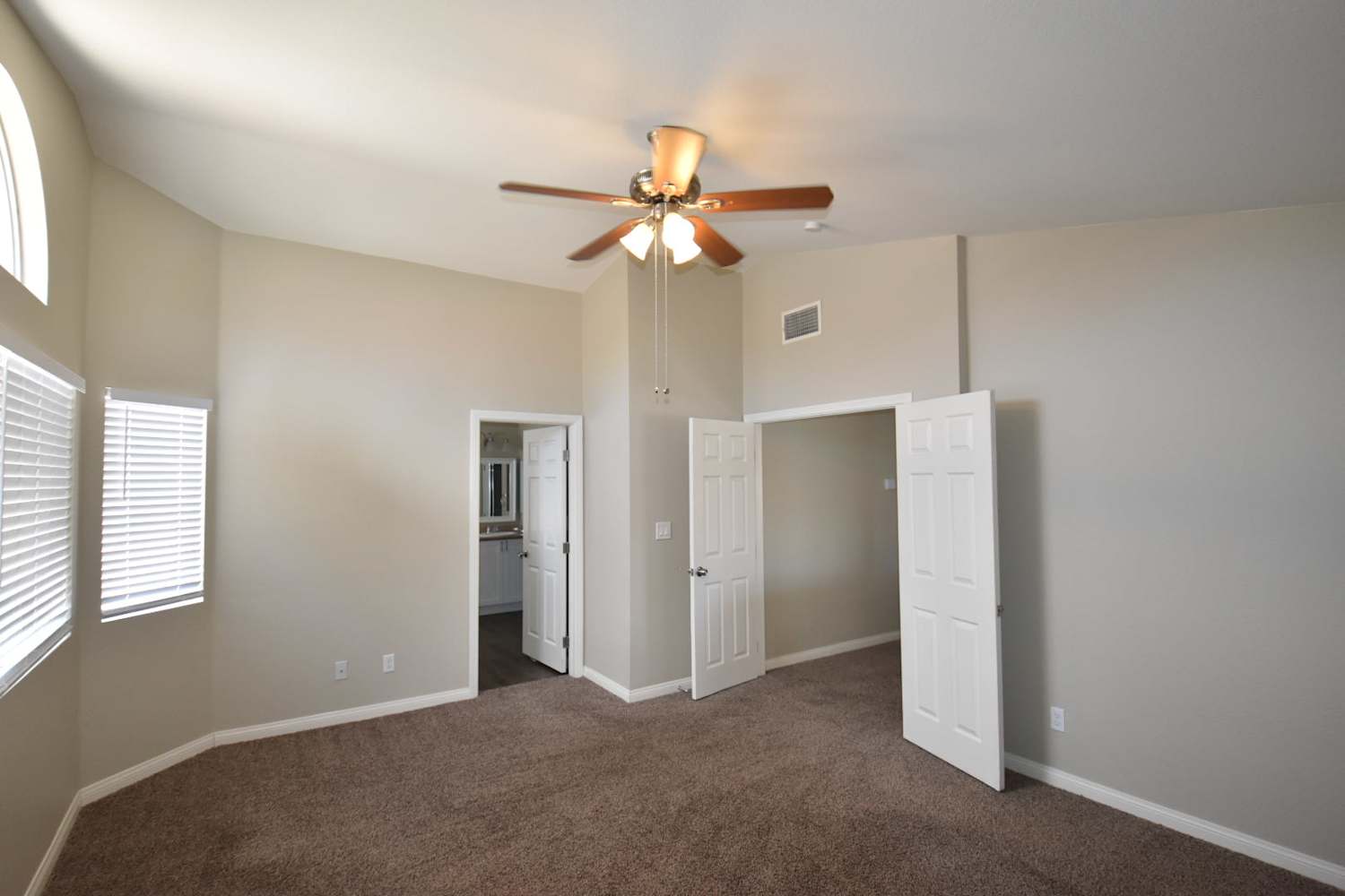 6440 Silver Dawn Ln, Las Vegas photo 8