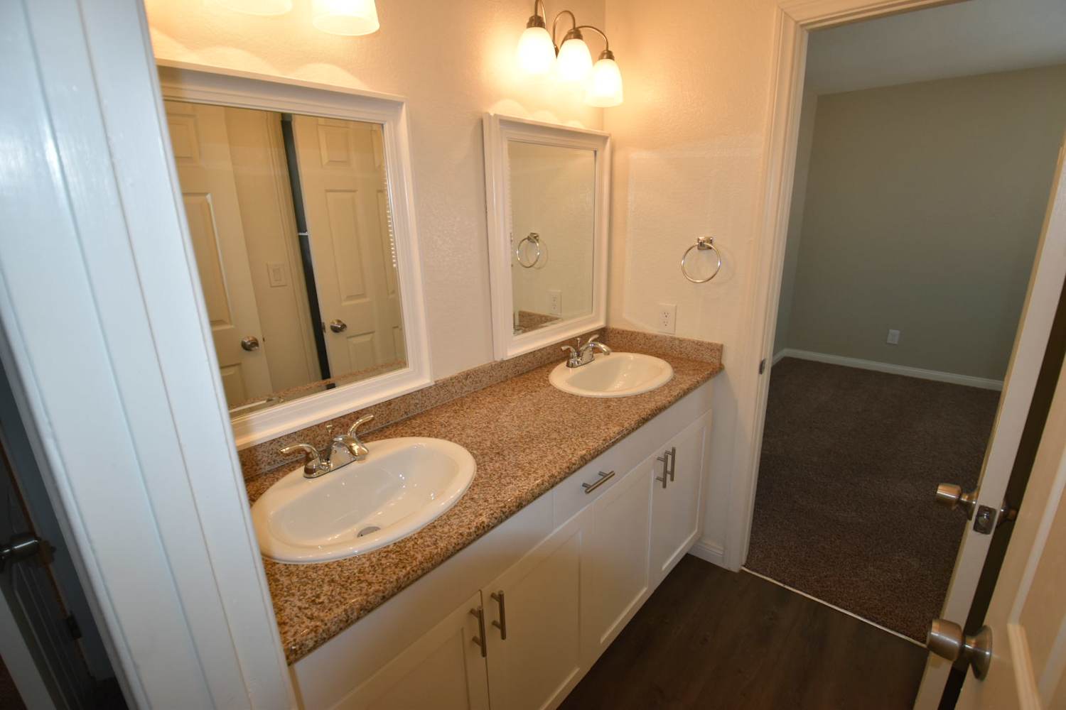6440 Silver Dawn Ln, Las Vegas photo 15