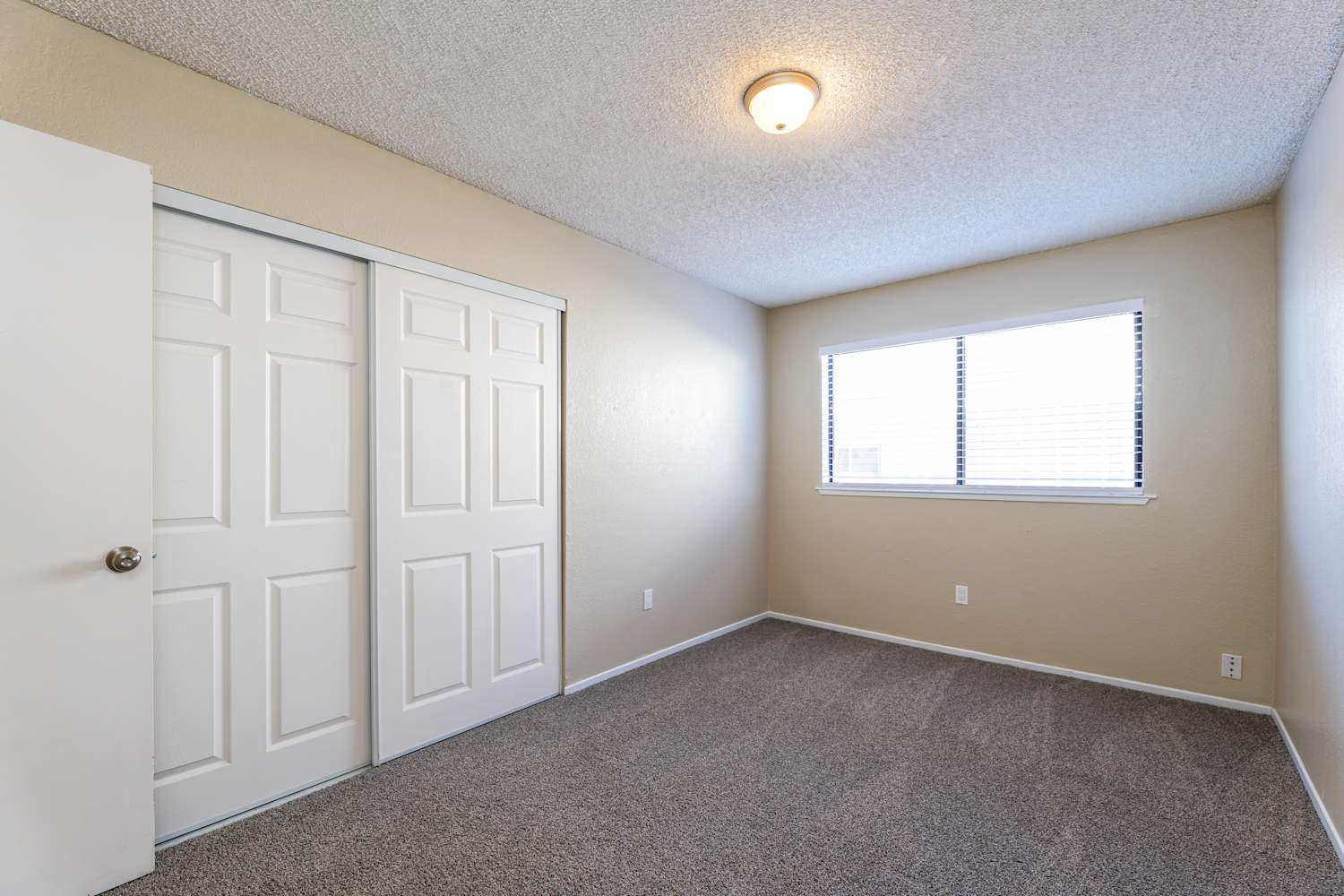 645 Grider Dr, Roseville photo 11