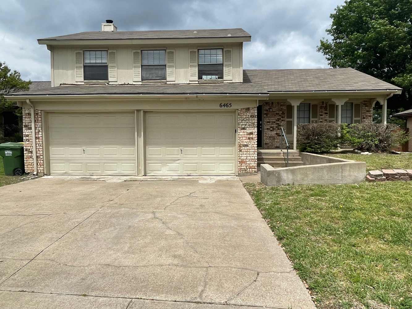Front of 6465 Green Ridge Dr, Watauga, TX