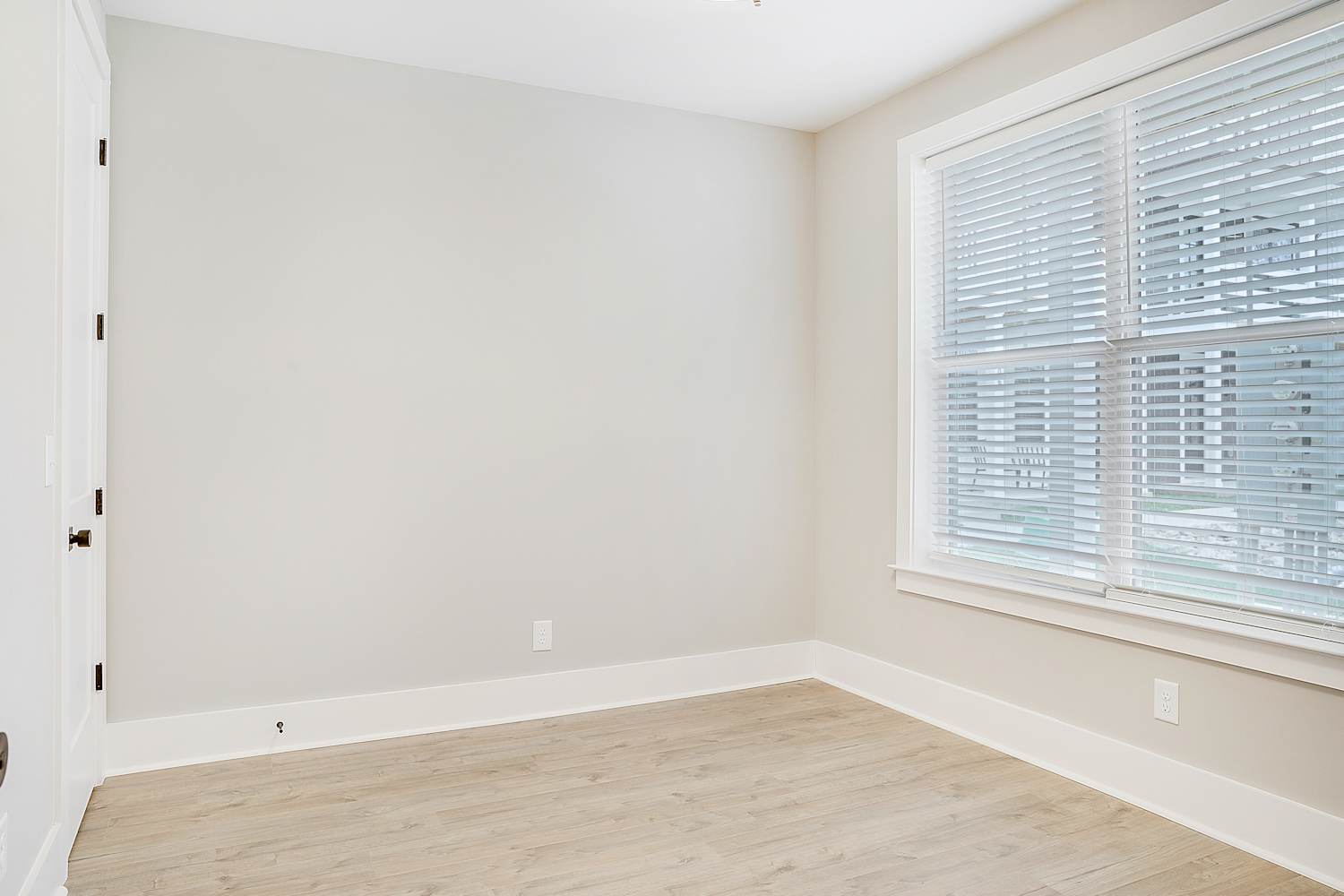 647 Vernon Ave #308, Nashville photo 8