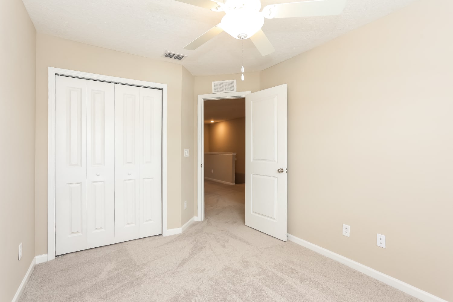 653 Cherry Ridge Dr, Jacksonville photo 14