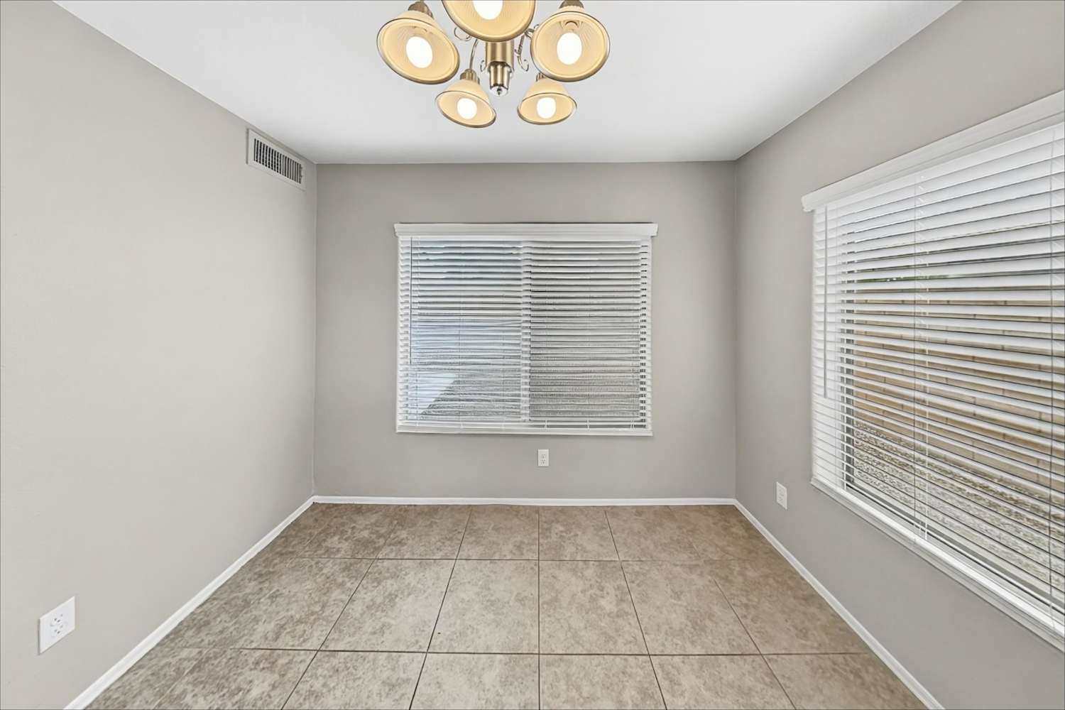 6538 W Prickly Pear Trl, Phoenix photo 9
