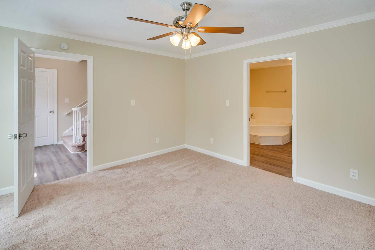 6541 Dougherty Dr, Charlotte photo 16