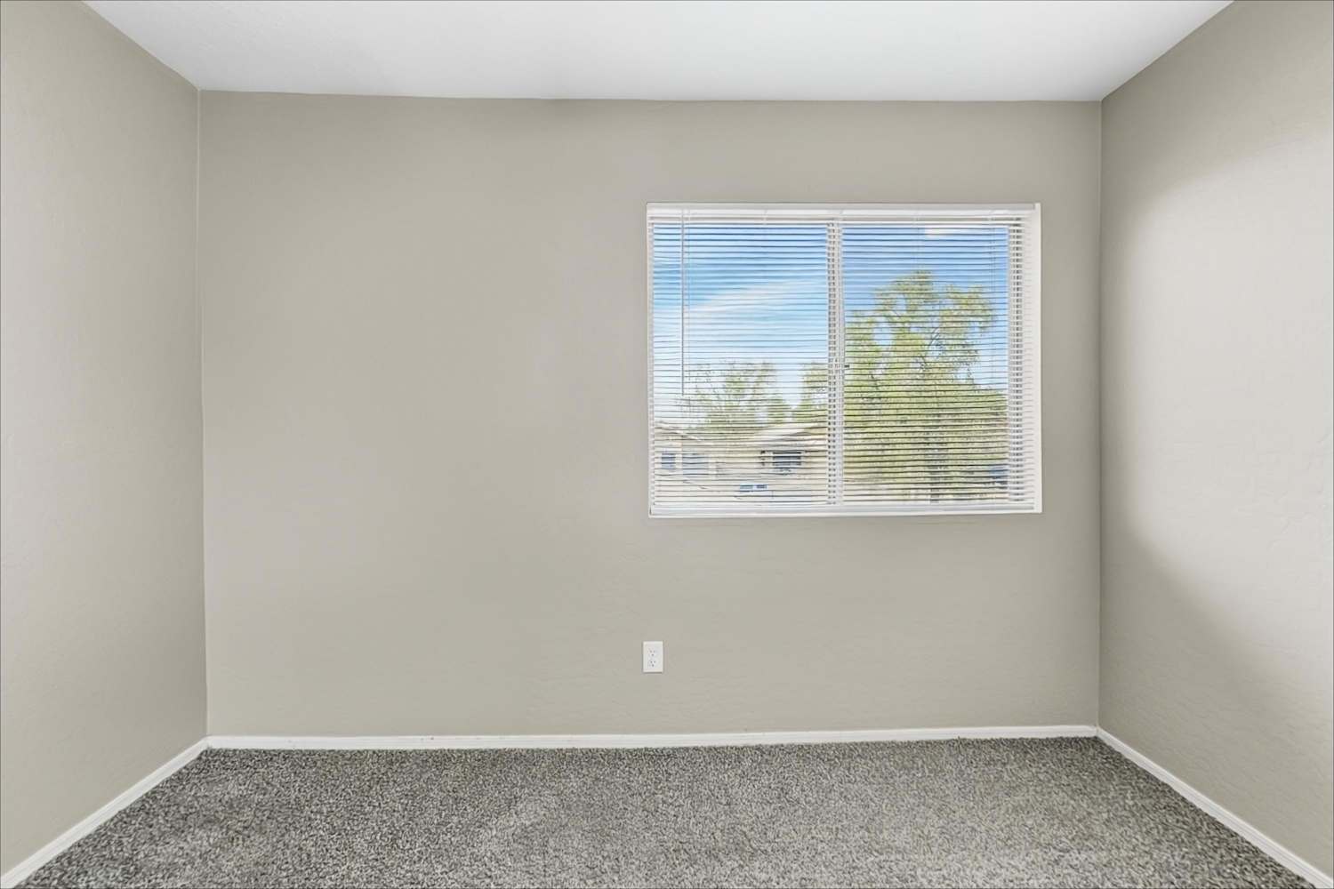 6545 W Chickasaw St, Phoenix photo 15